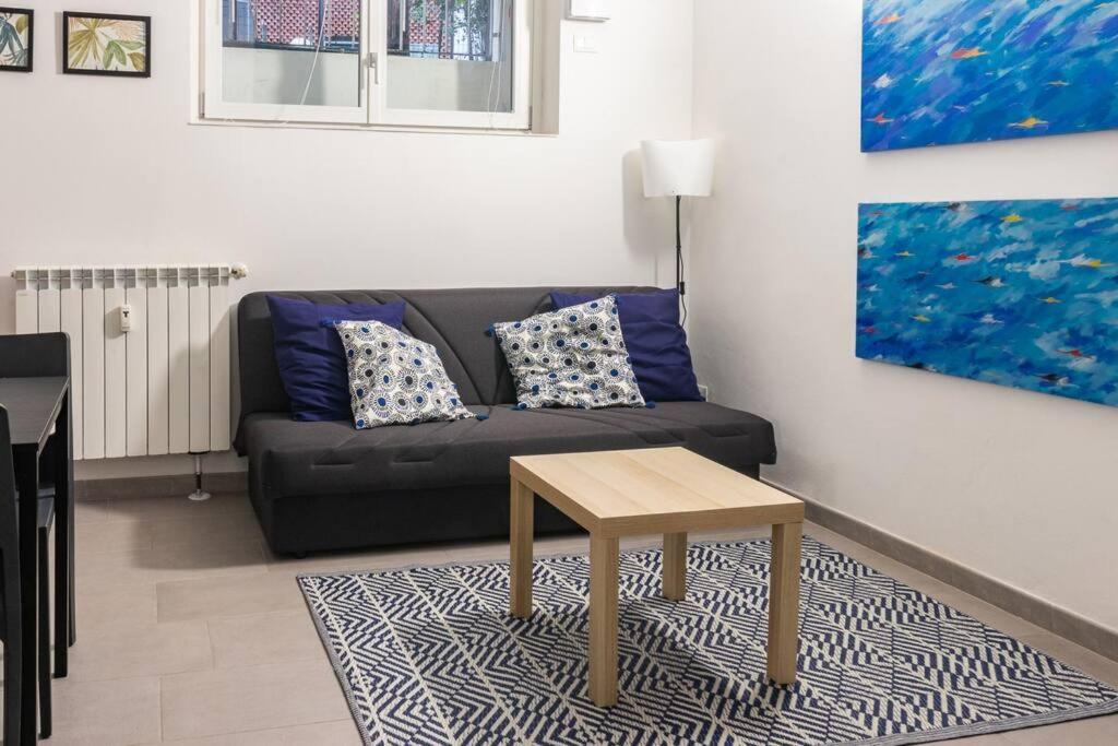 Staurenghi Blue Apartment Варезе Екстериор снимка